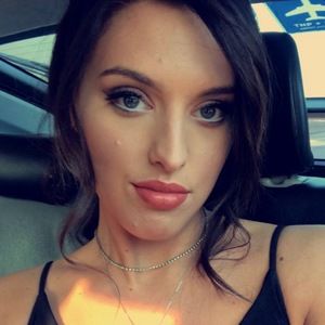 Meet your Posher, Gabrielle